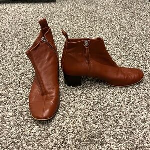 Everlane day boot